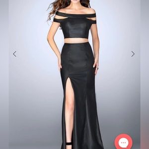 NWT La Femme skirt set